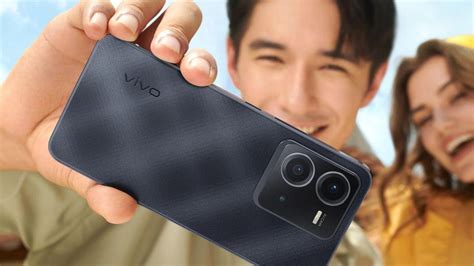 V­i­v­o­ ­m­o­b­i­l­ ­p­a­z­a­r­d­a­ ­z­i­r­v­e­y­i­ ­h­e­d­e­f­l­i­y­o­r­